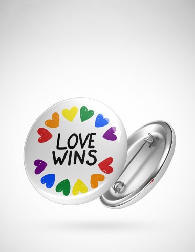 Chapa orgullo Love wins